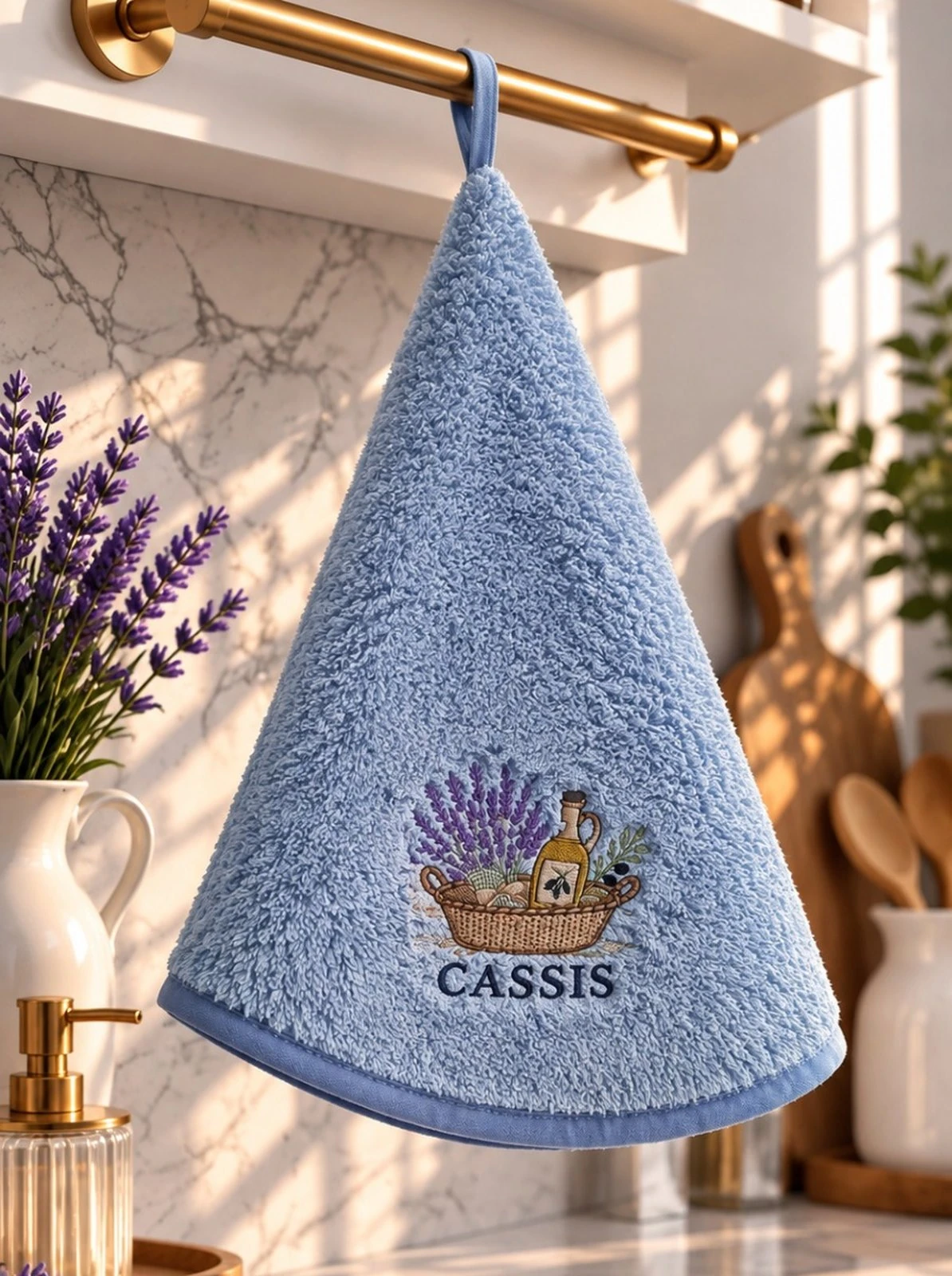 Cassis Nakışlı Yuvarlak Askılı Havlu